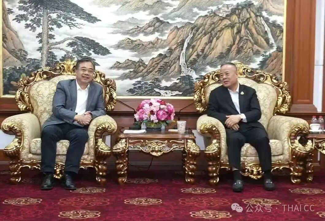 【名譽會長】泰國中華總商會副主席李桂雄歡迎廣東財經(jīng)大學黨委書記鄭賢操一行
