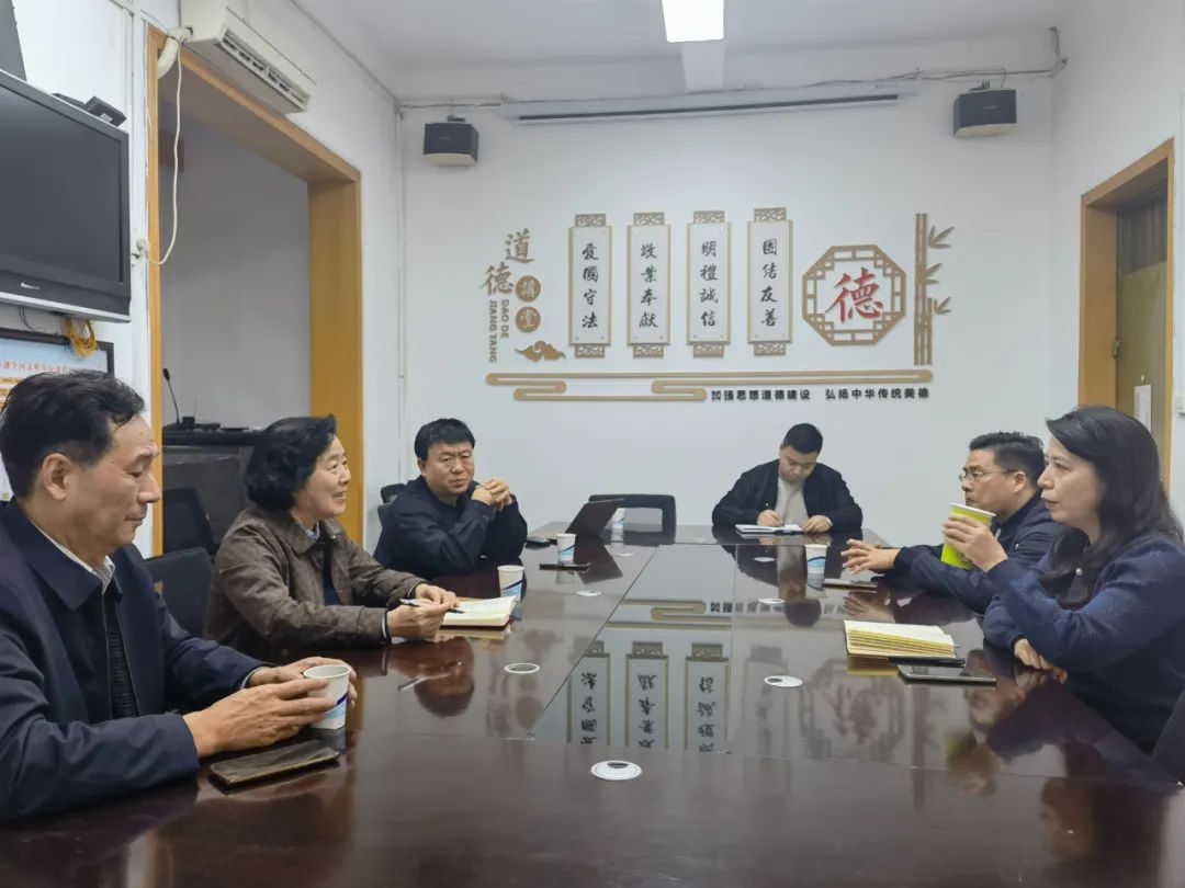 河南省客聯(lián)會(huì)走訪鄭州、開封市僑聯(lián)