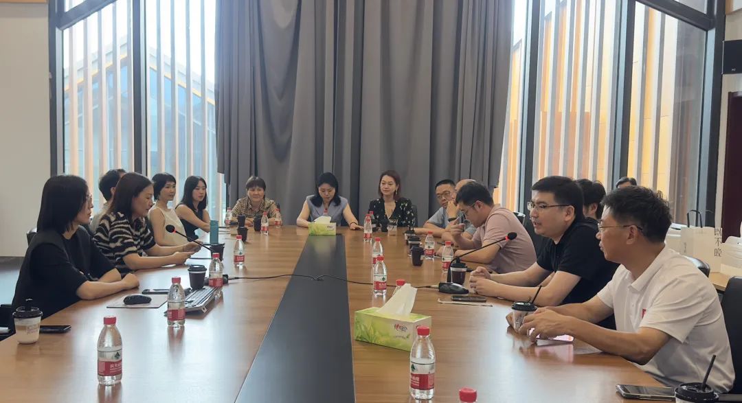 紹興市僑商會“僑創(chuàng)未來?共話成長”創(chuàng)業(yè)分享活動暨四屆三次會長團會議成功召開