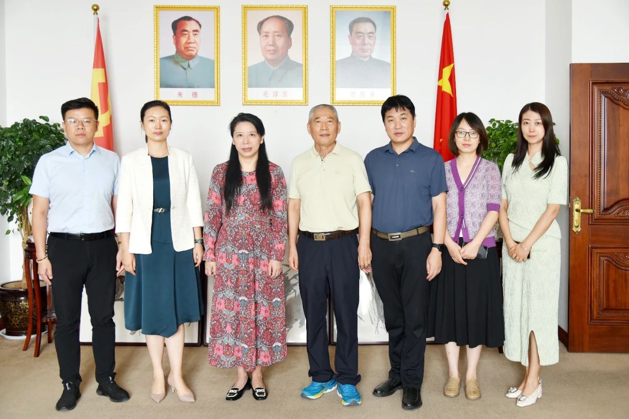 省僑聯(lián)黨組成員、副主席呂劍一行走訪調(diào)研省僑商會(huì)副會(huì)長單位亞太集團(tuán)