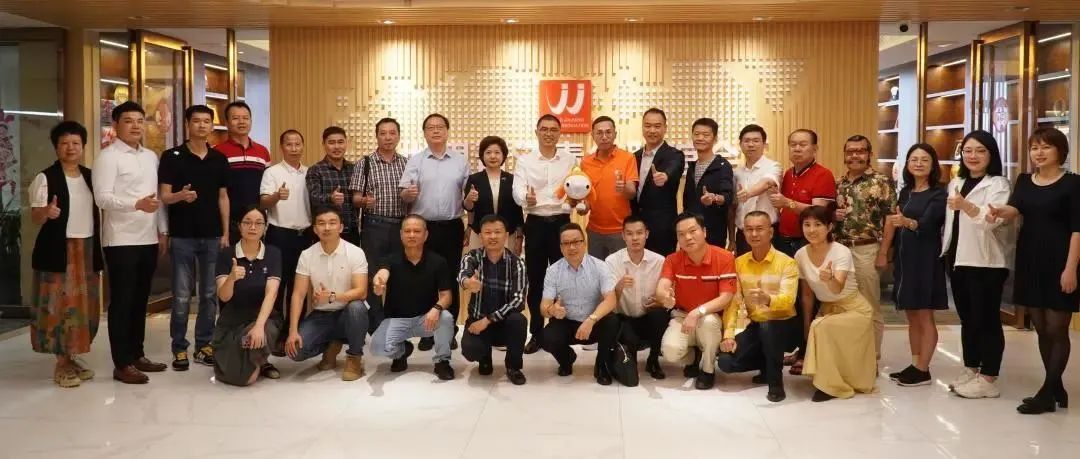 廈門市僑聯(lián)、廈門市僑商聯(lián)合會一行蒞臨世晉青之家
