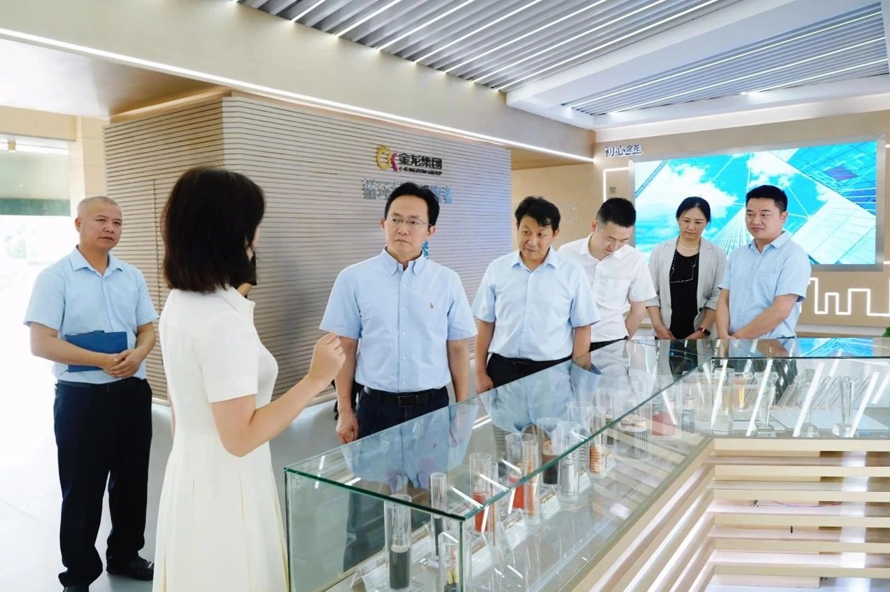 【名譽會長】金龍集團(tuán)董事長毛冰花接待湖南省科協(xié)黨組書記王瑰曙一行