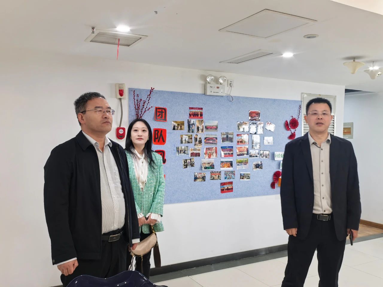【團(tuán)體會(huì)員】洛陽市僑商會(huì)隨市僑聯(lián)一行到河南泰和建筑裝飾設(shè)計(jì)工程公司走訪調(diào)研