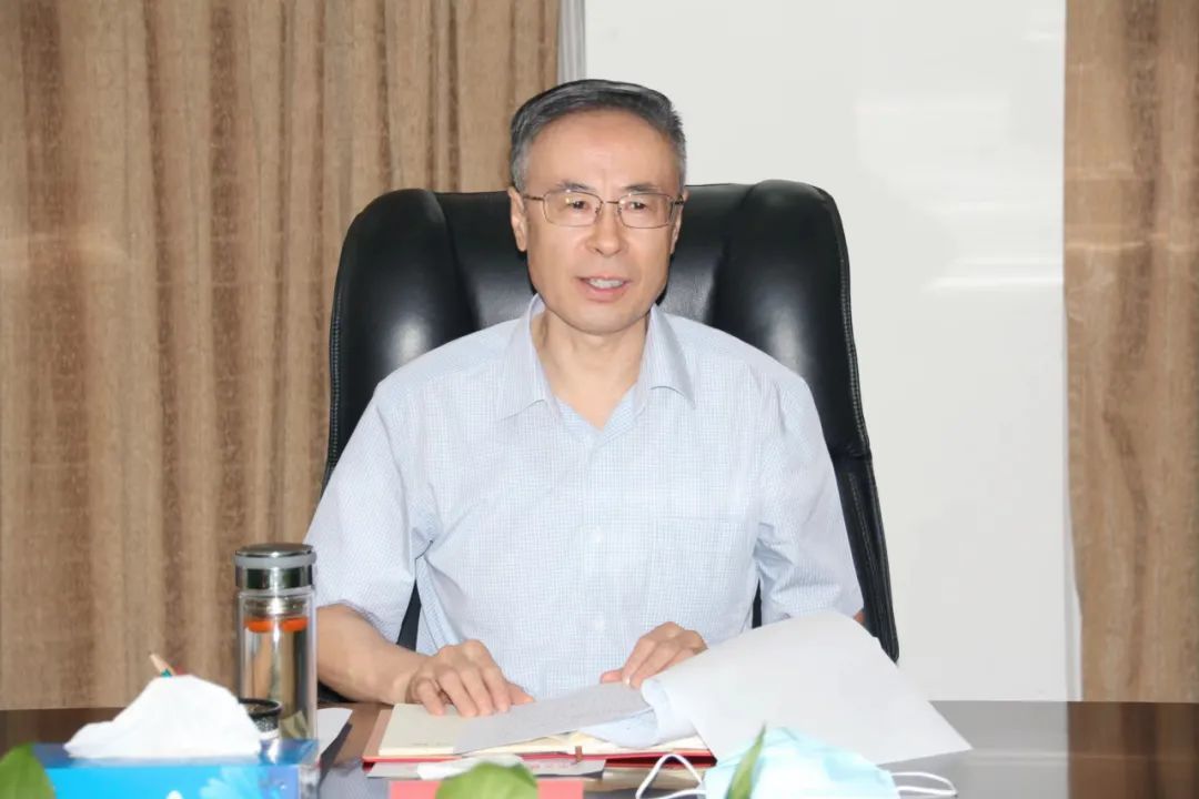 中國(guó)僑聯(lián)黨組召開(kāi)第十八次理論學(xué)習(xí)中心組（擴(kuò)大）學(xué)習(xí)會(huì)